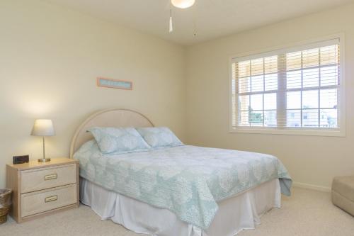 Pelican Palace by Oak Island Accommodations - photo 27