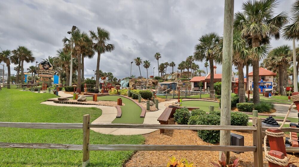 Driftwood Beach Motel - photo 115