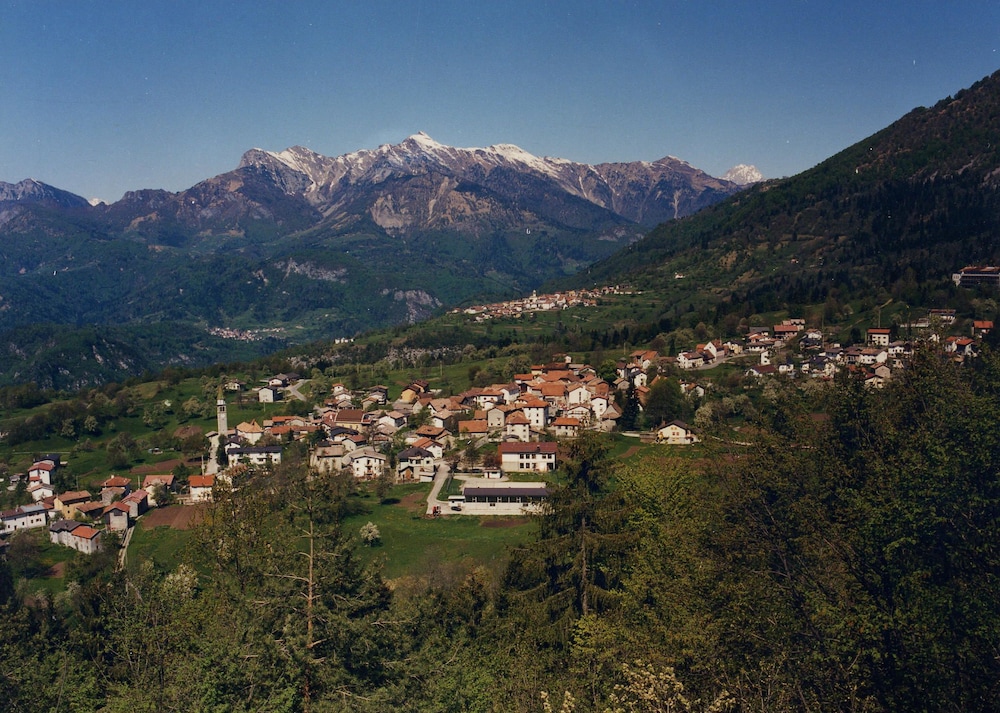Albergo Diffuso Altopiano Di Lauco — Lauco