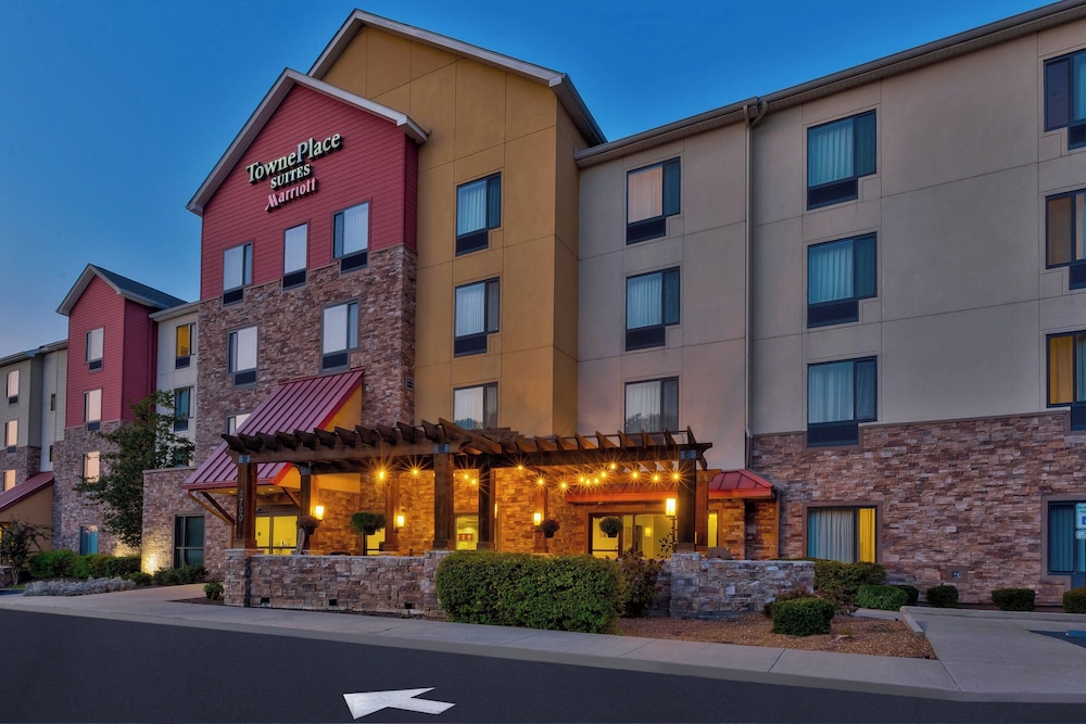 TownePlace Suites by Marriott Nashville Airport - photo 36