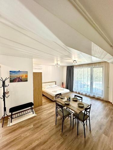 B1 Boutique Apartments — 4-Star Luxury Hotel in Navodari, Romania