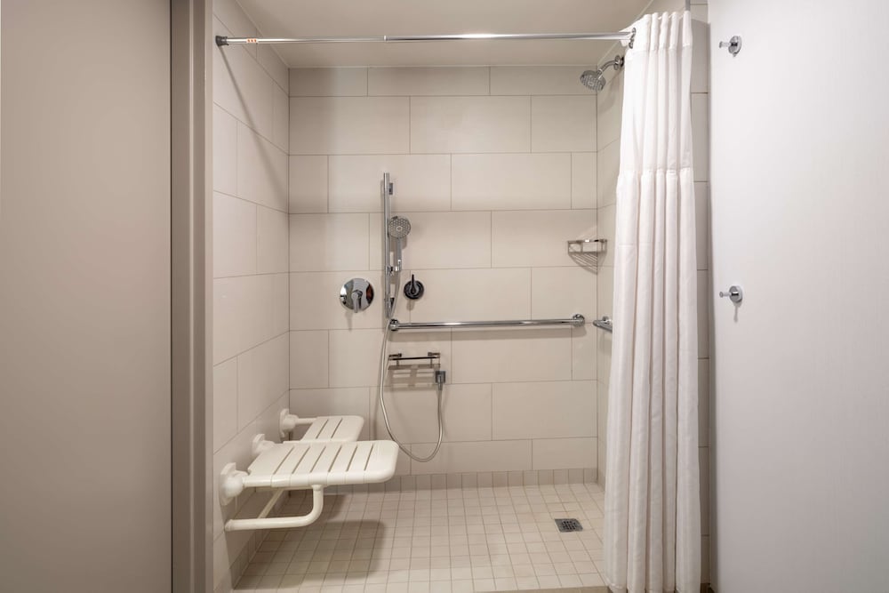 Hilton Garden Inn Jacksonville Ponte Vedra Sawgrass - photo 39