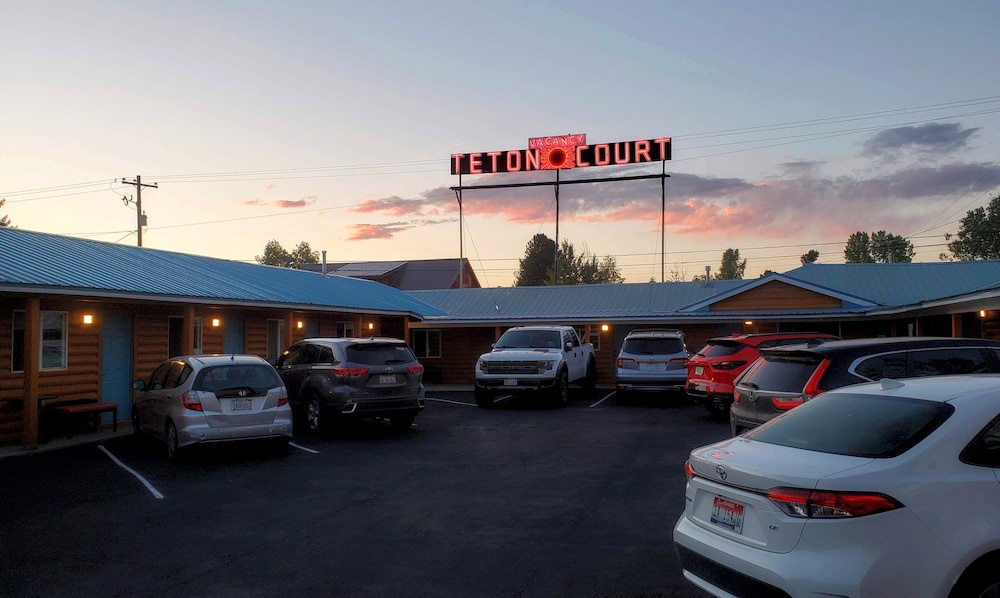 Teton Court Motel - photo 43