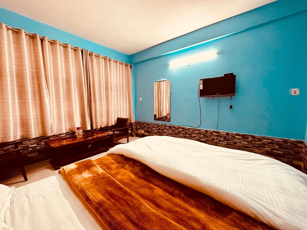 Hotel Daulat - carbon neutral hotel in Manali