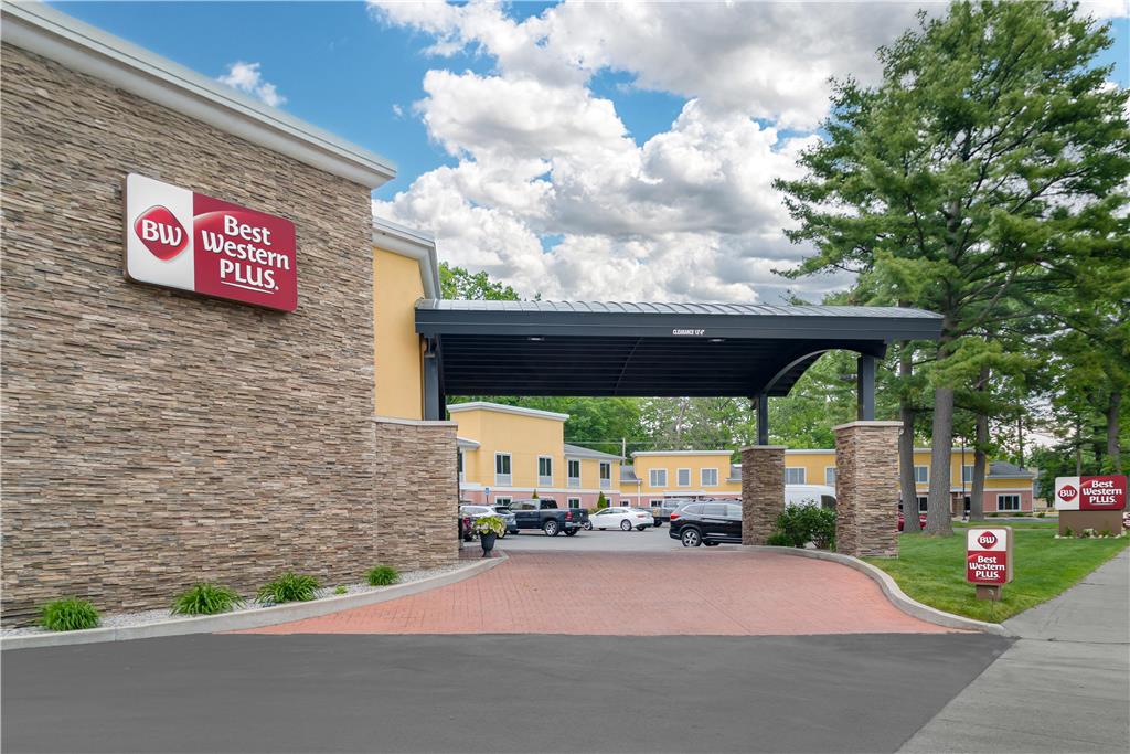Best Western Plus Traverse City - photo 29