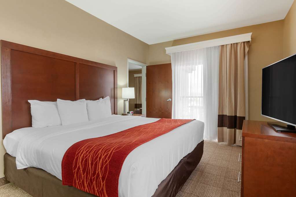Comfort Inn & Suites Page at Lake Powell - photo 26