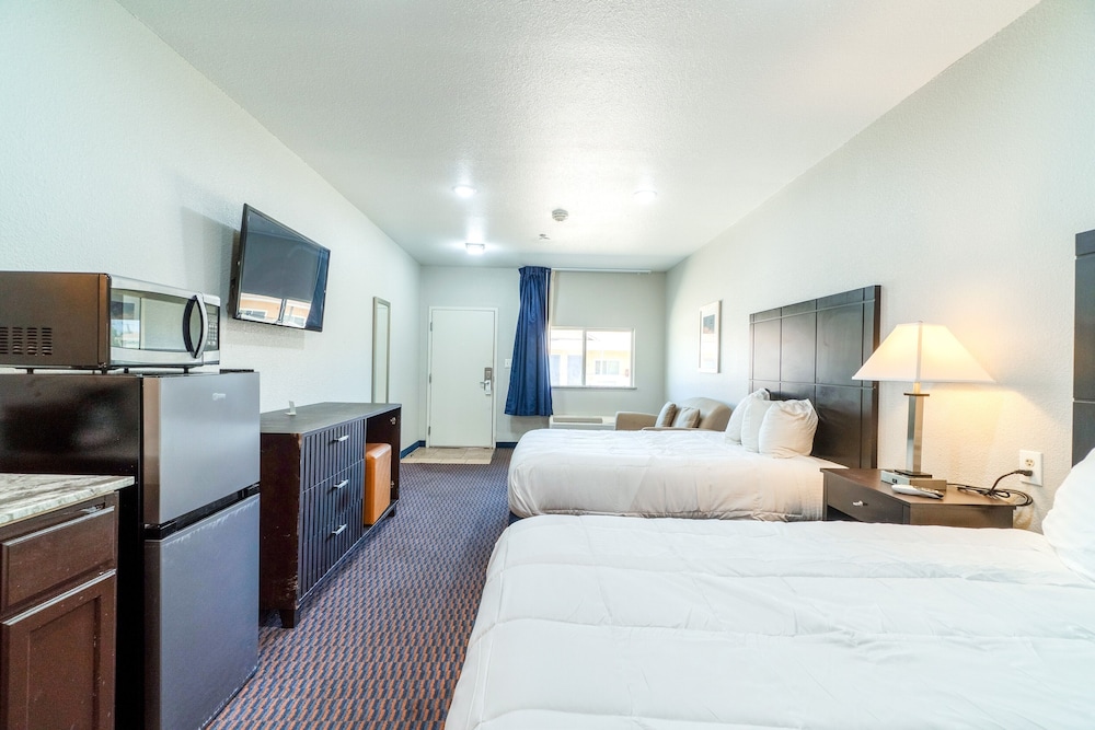 Atria Extended Stays By OYO Jourdanton - photo 23