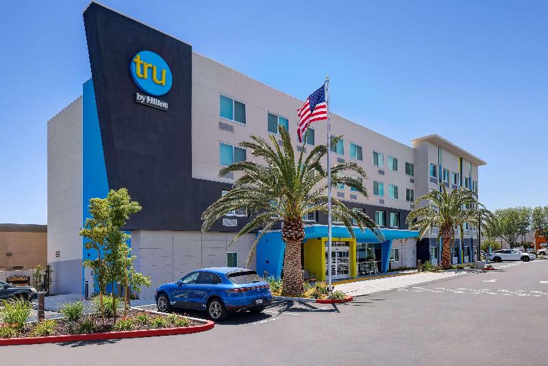 Tru By Hilton Lathrop CA — hotel in Lathrop
