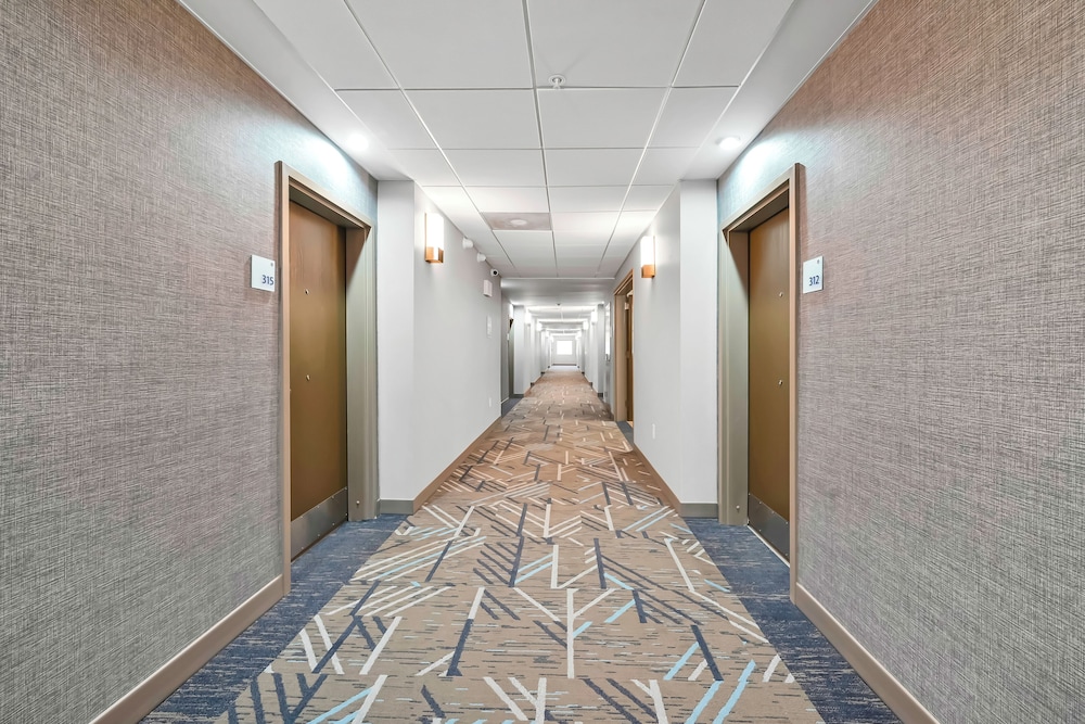 Holiday Inn Express Palestine by IHG - photo 68