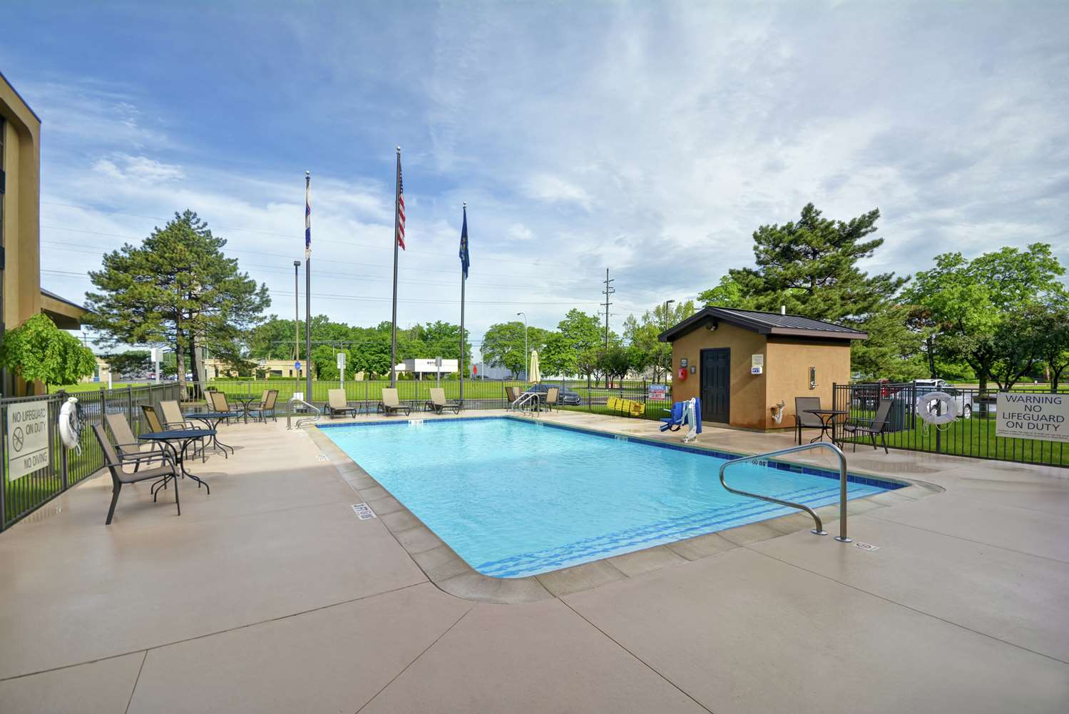 Hampton Inn Detroit Madison Heights South Troy - photo 24