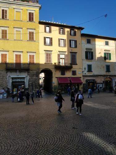 ...all'Archetto di Sant'Andrea......pieno centro — 4-Star Luxury Hotel in Orvieto, Italy