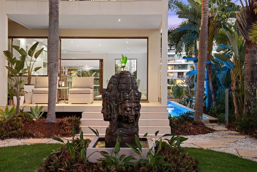 Casa Grande — Broadbeach Waters — photo 5