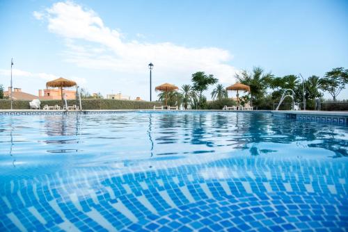 Villa Arroyovil 25 y 30 — 4-Star Luxury Hotel in Mancha Real, Spain