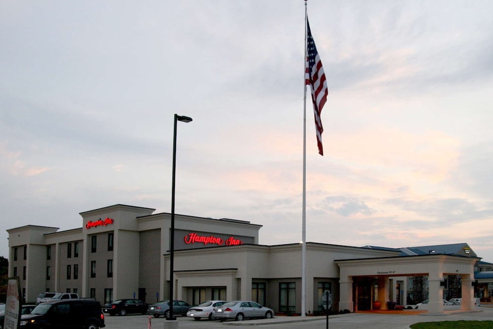 Hampton Inn Mountain Home - photo 15