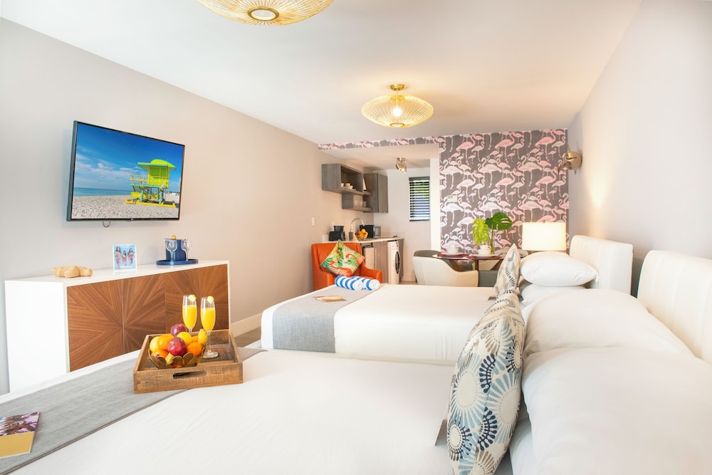 Waterside Hotel and Suites - photo 13