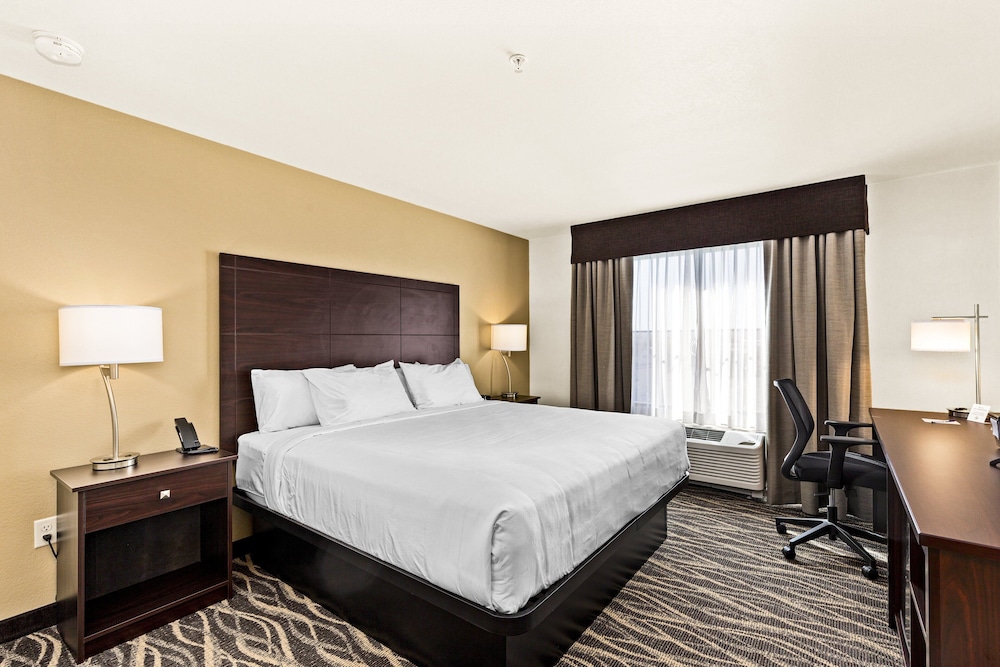 Cobblestone Hotel & Suites Superior Duluth - photo 20