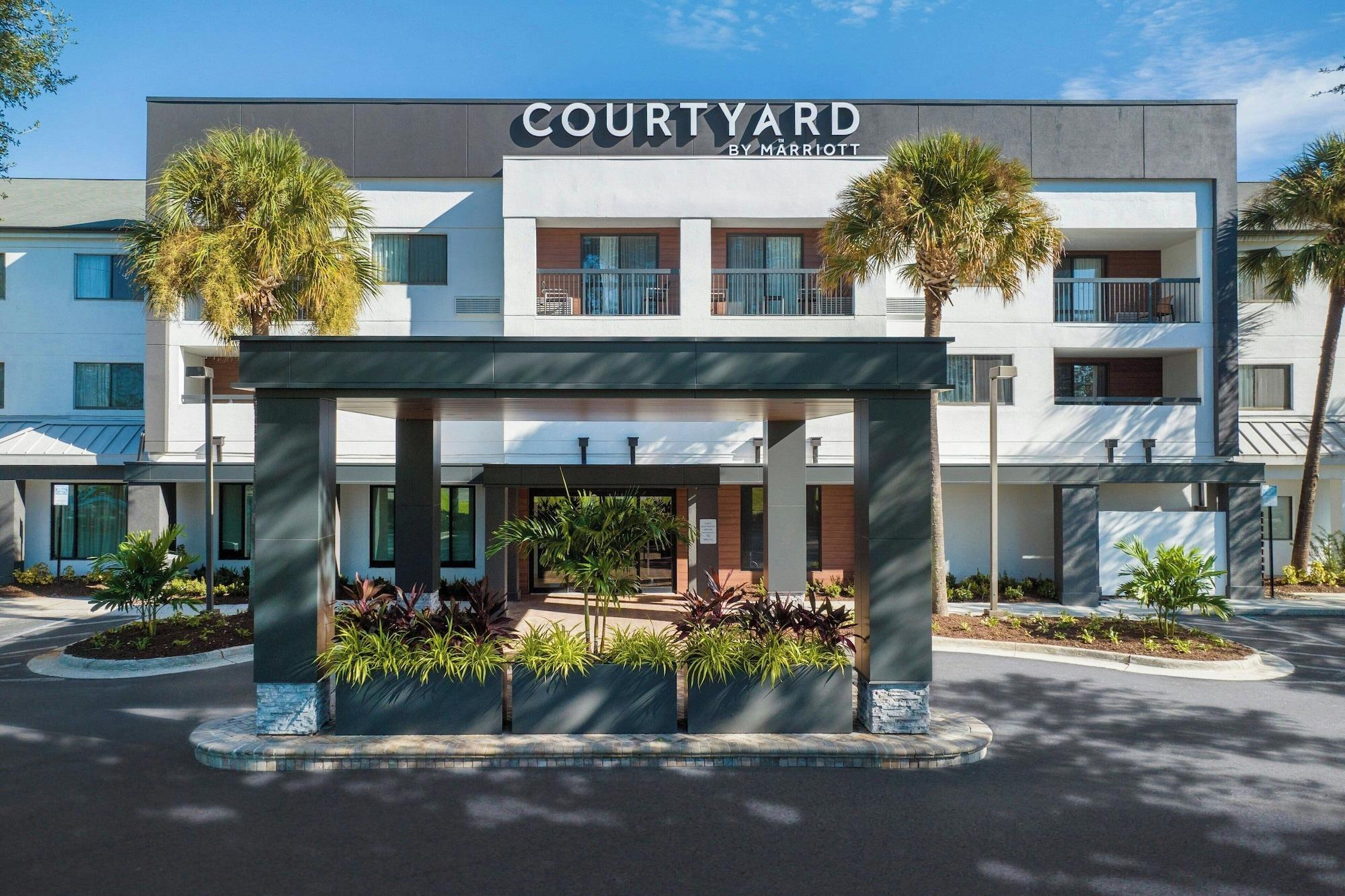 Courtyard by Marriott Tampa North I 75 Fletcher in Tampa, United States