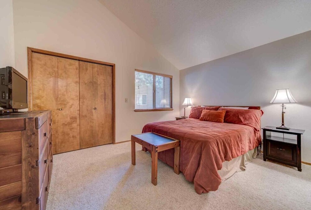 Tamarack Lane 8 in Sunriver, United States