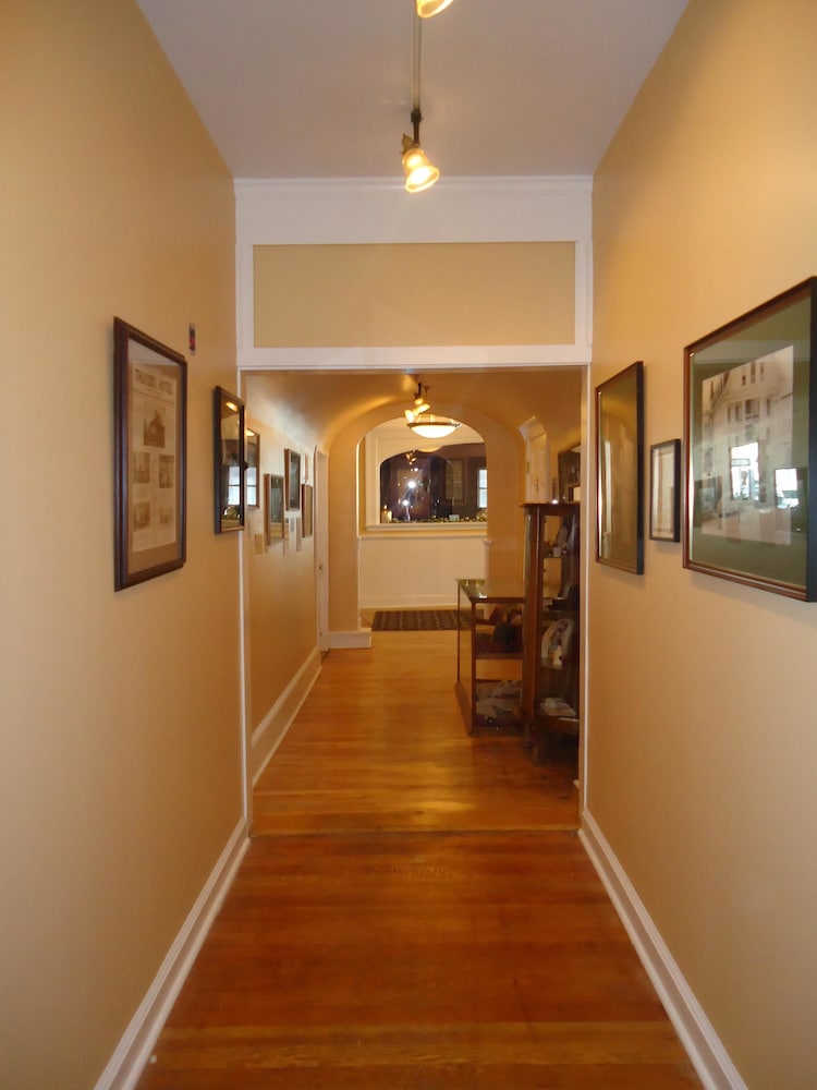 Thayers Inn - photo 27