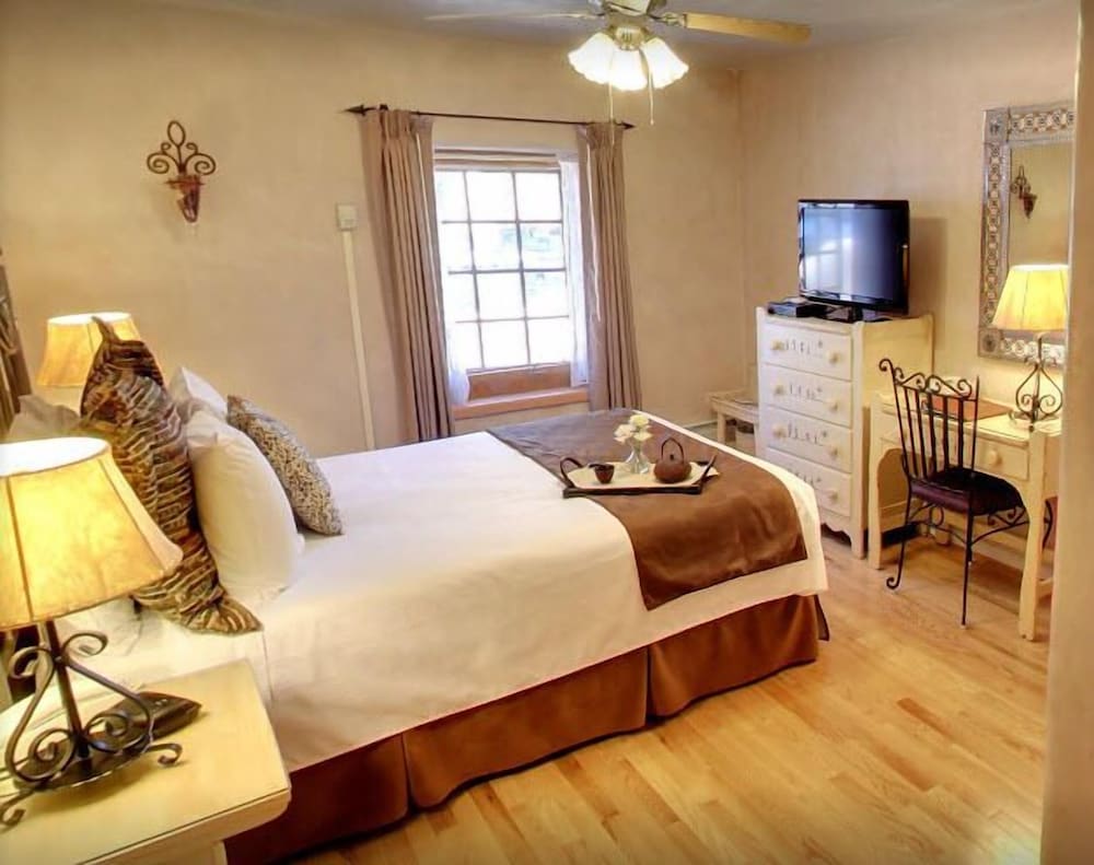 Hotel La Fonda Taos — Taos