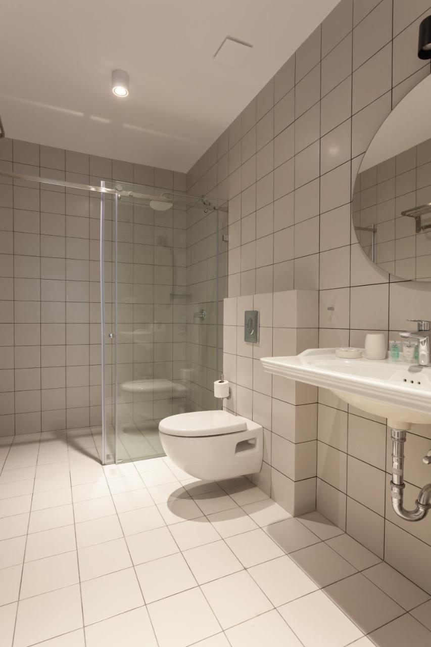 stylish 3BR apt with 2 balconies in historic Tbilisi
