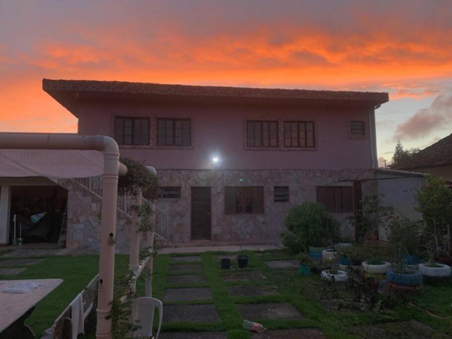 Hospedagem Perugino in Mongagua, Brasil