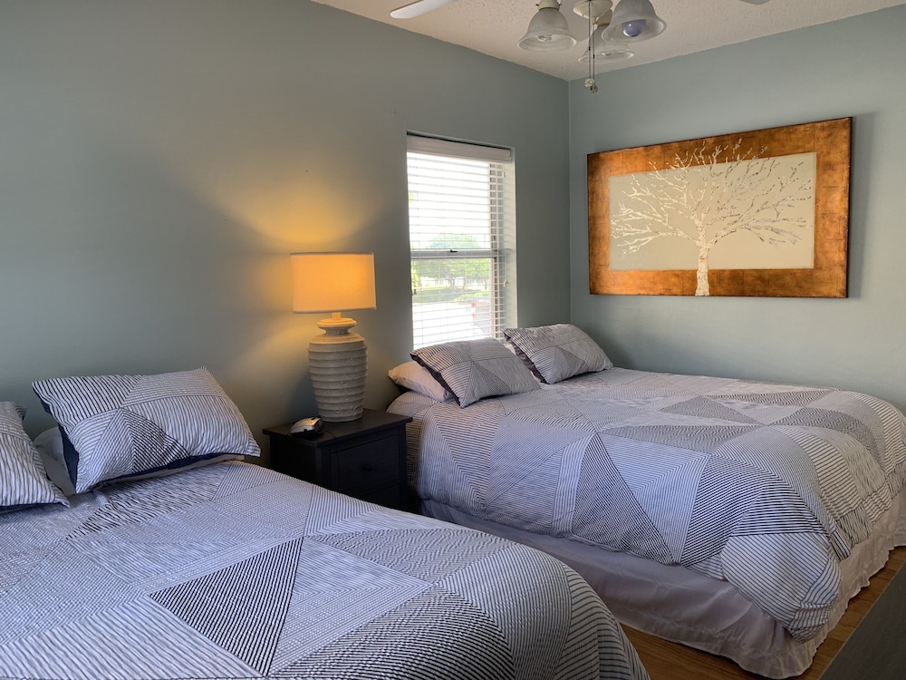 Cute One Bedroom at The Coral Resort Apts by RedAwning - photo 3