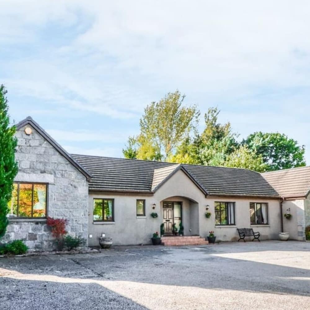 Scardroy Alford — 4-Star Luxury Hotel in Alford, United Kingdom