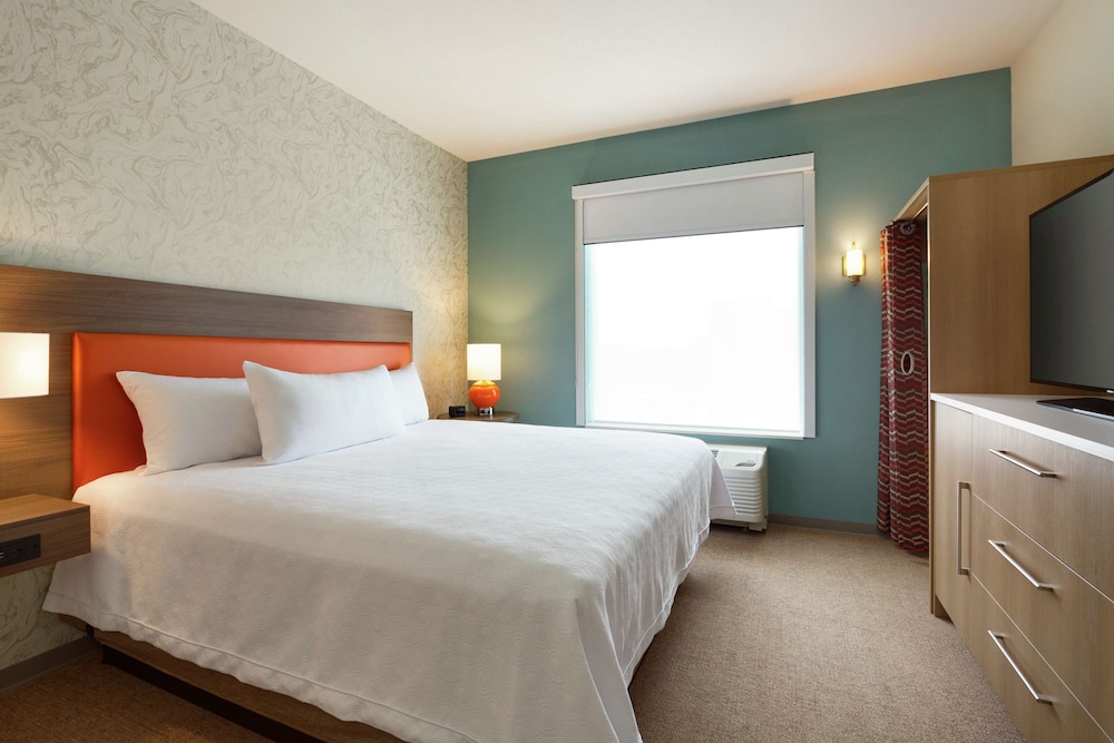 Home2 Suites by Hilton Frederick - photo 12
