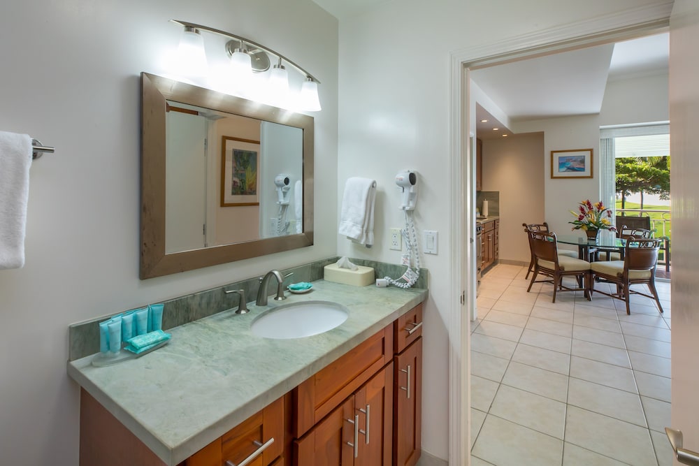 Waikiki Shore By Outrigger - photo 158