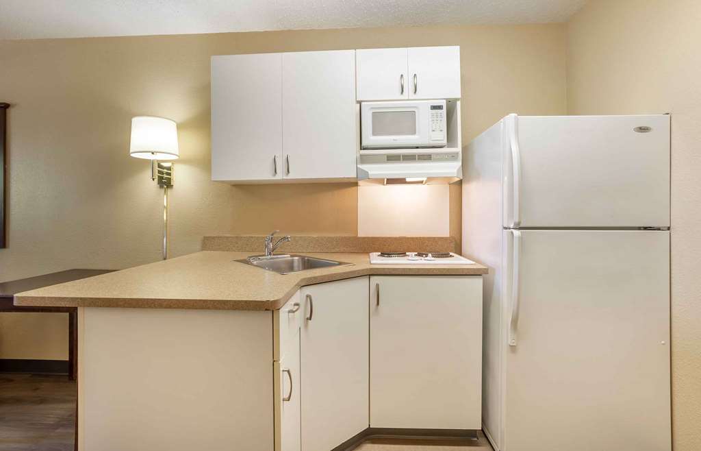 Extended Stay America Suites Somerset Franklin - photo 21