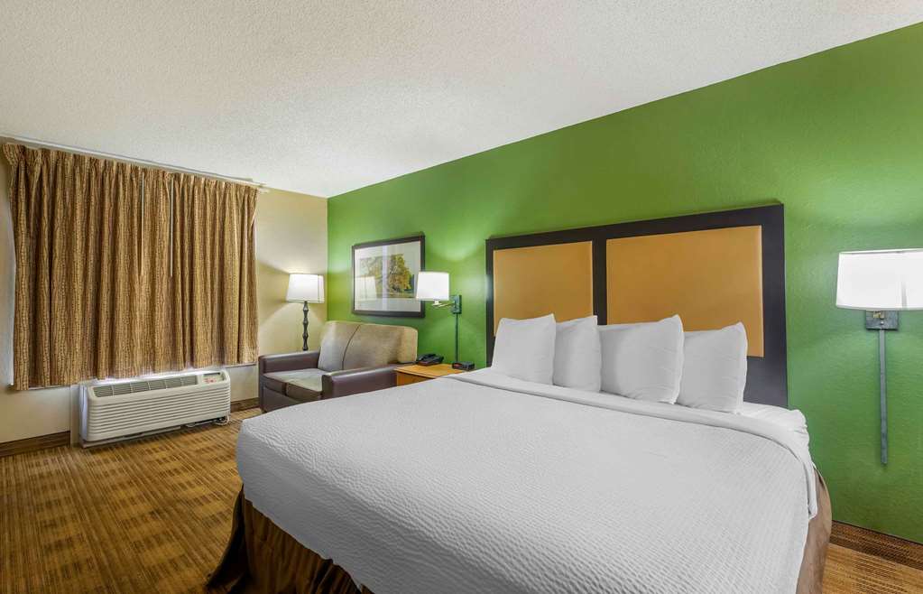 Extended Stay America Select Suites Tampa Brandon - photo 15