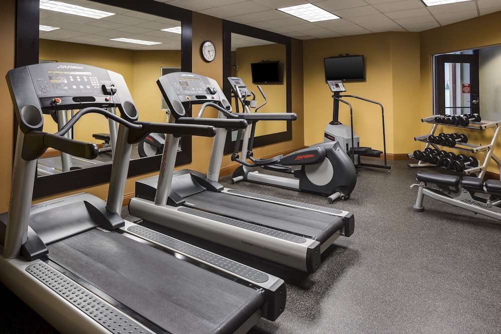 Holiday Inn Hotel & Suites Des Moines Northwest by IHG - photo 19