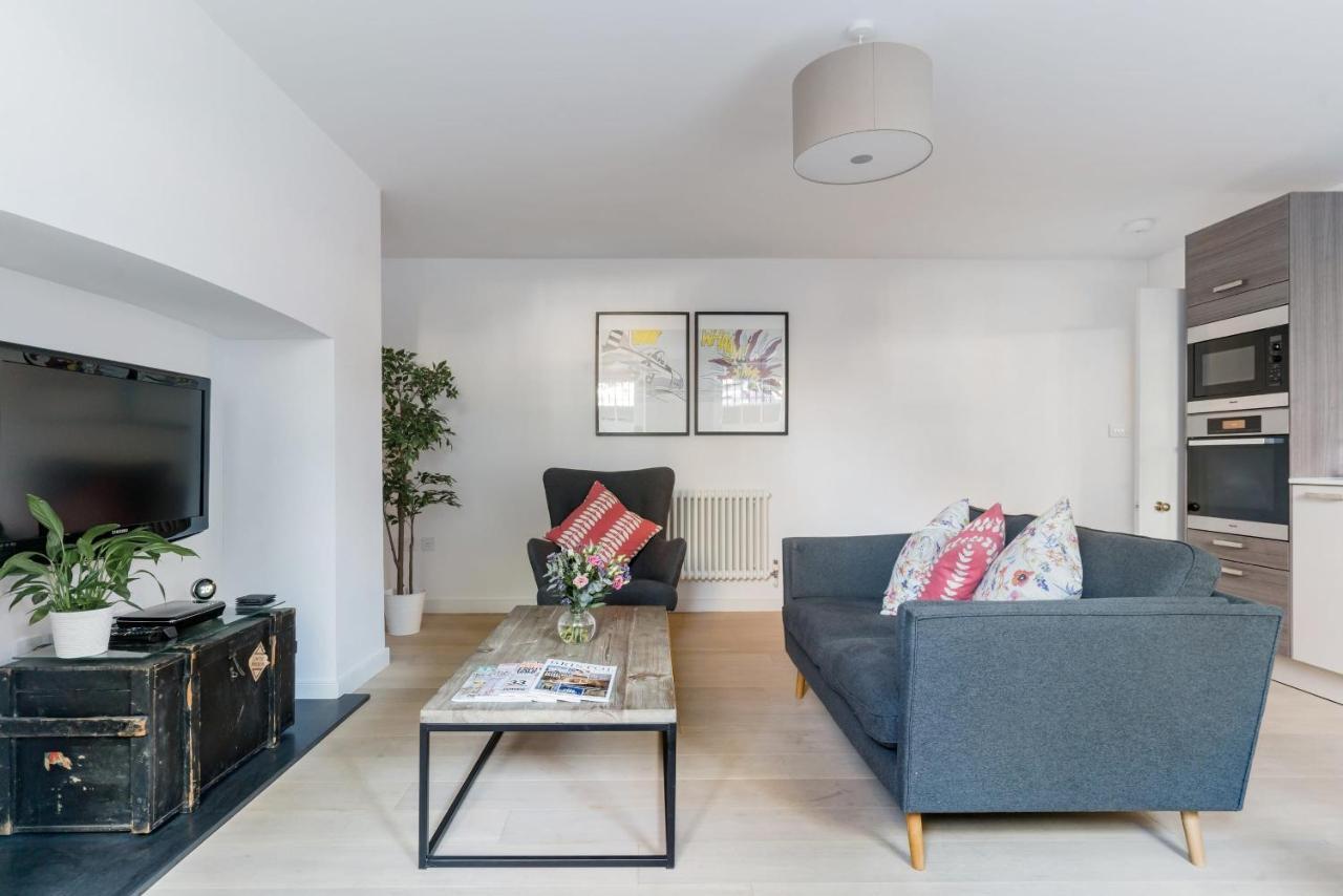 Berkeley Square Apartment — 4-Star Luxury Hotel in Bristol, United Kingdom