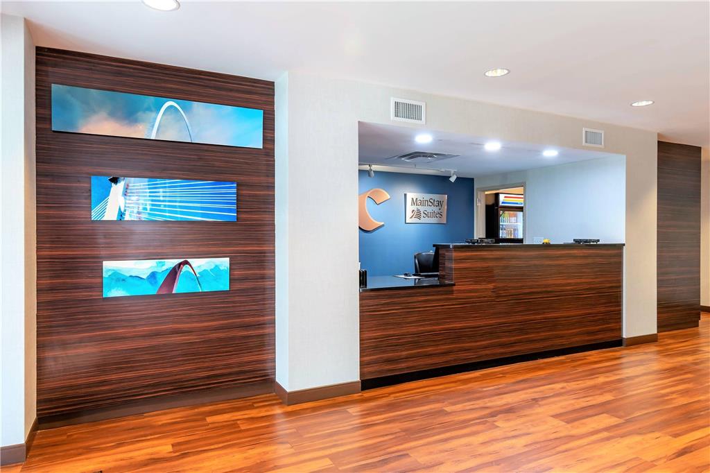 MainStay Suites St. Louis Airport - photo 4