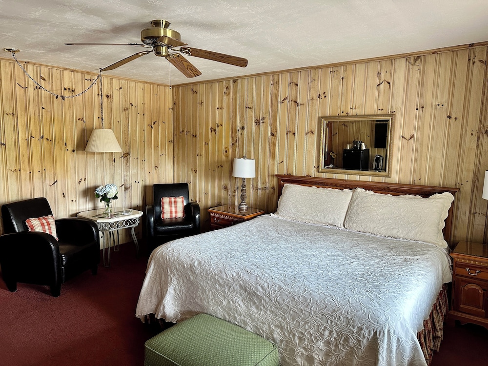 Azalea Garden Inn - photo 13