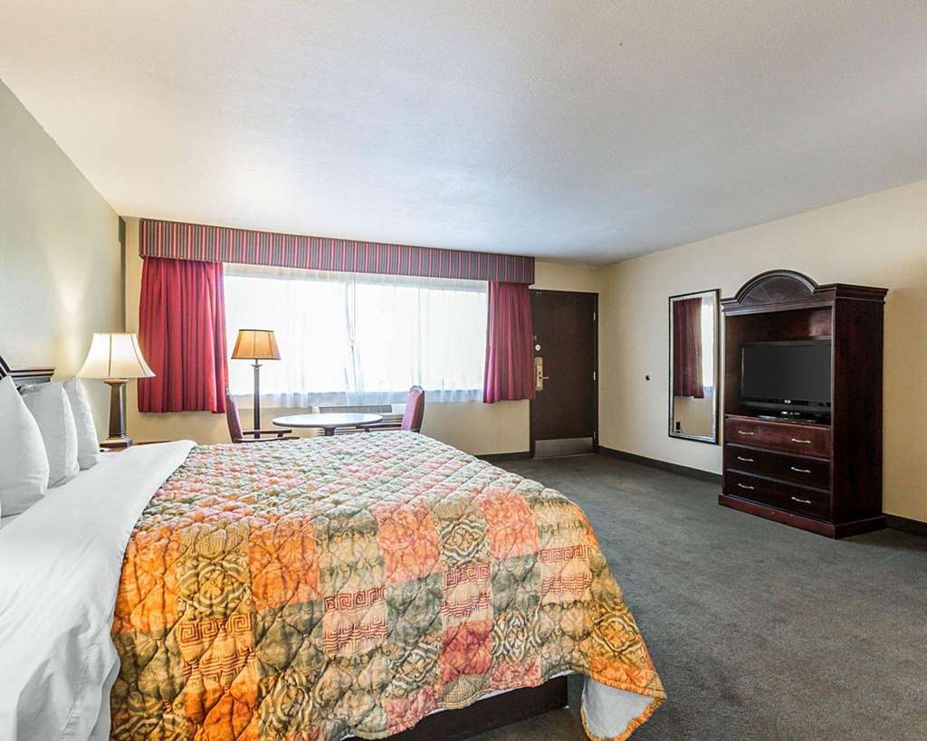 Quality Inn & Suites Cameron Park Shingle Springs - photo 13