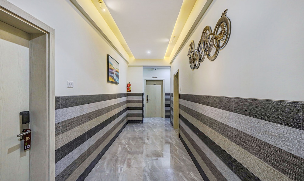 Treebo Galaxy Suites Mathikere — Bengaluru — photo 4