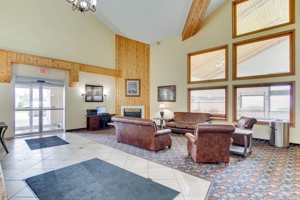 Hotel Bemidji - photo 5