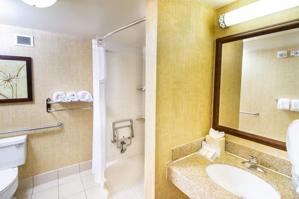 Hilton Garden Inn Anderson - photo 19