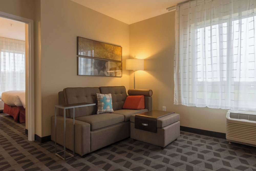 TownePlace Suites by Marriott Syracuse Liverpool - photo 9