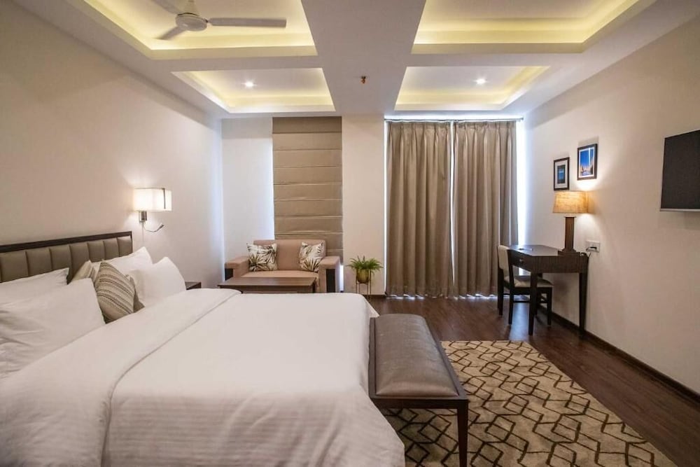 Hotel Alaya - last minute hotel in Dehra Dun