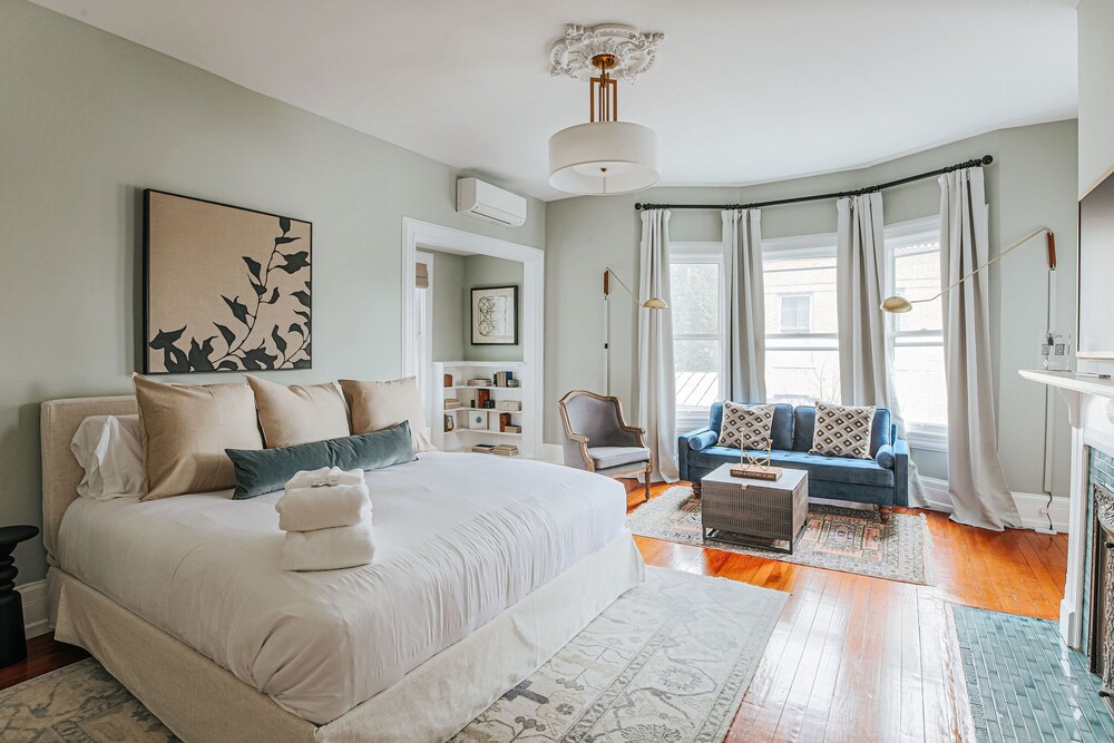 The Historic Berkeley Place - photo 13