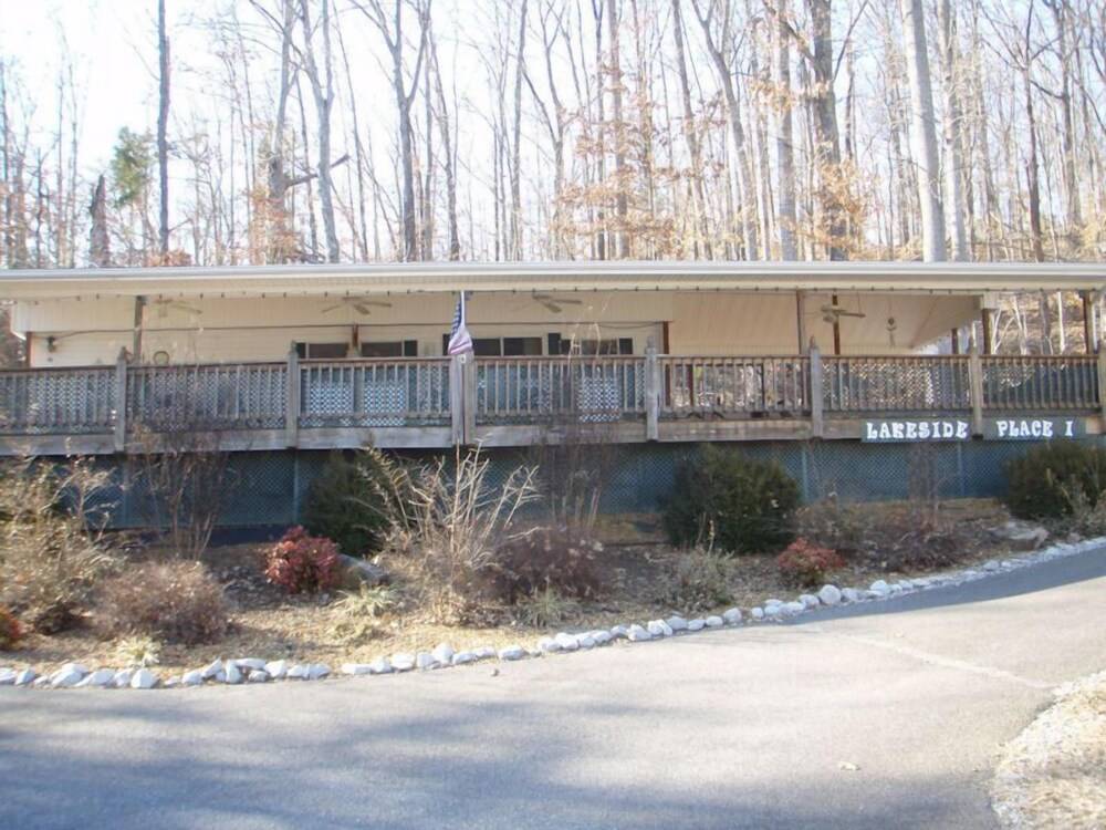 Holiday Hills Resort - photo 35