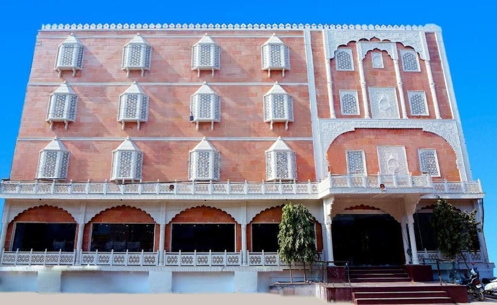 OYO 11675 Hotel Prahlad Inn in Gwalior, India