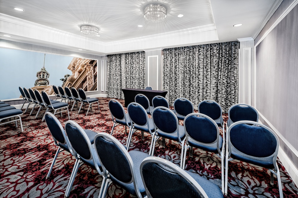 Hotel Indigo Dallas Downtown by IHG - photo 41
