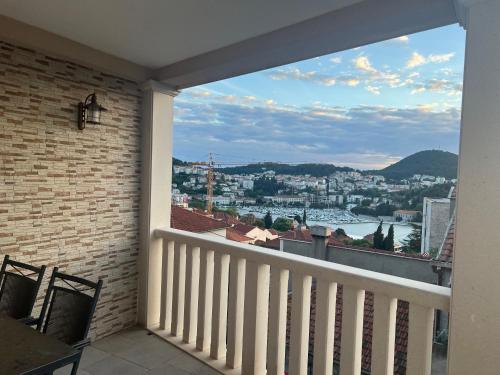 Apartment Violeta 1 with private terrace