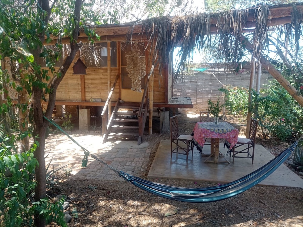 Cabaña Vichayo in Mancora, Peru