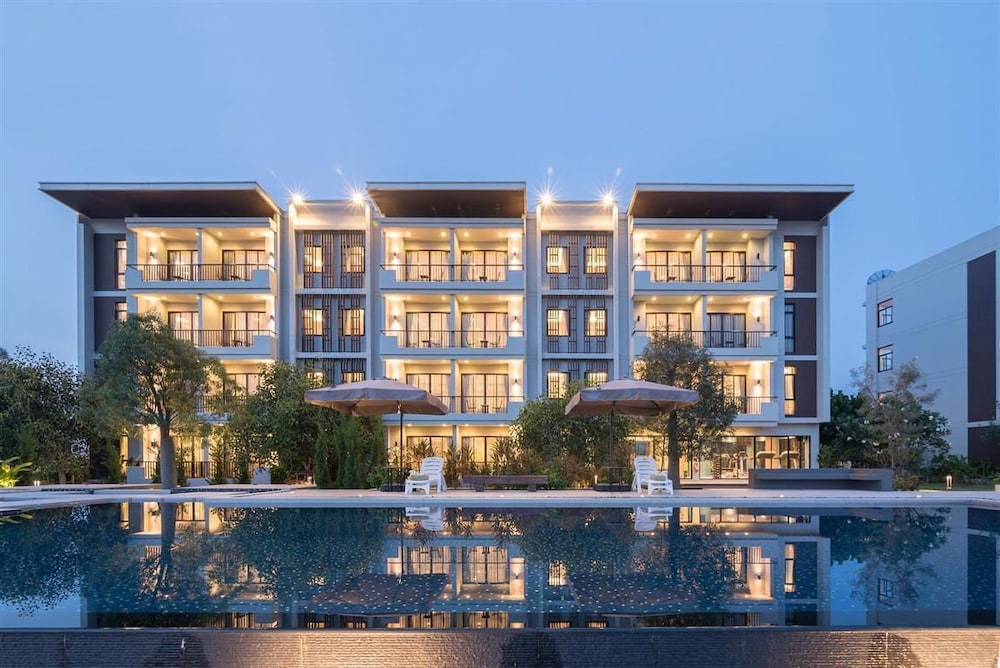 Green Ville Laguna Hotel — hotel in Sung Noen
