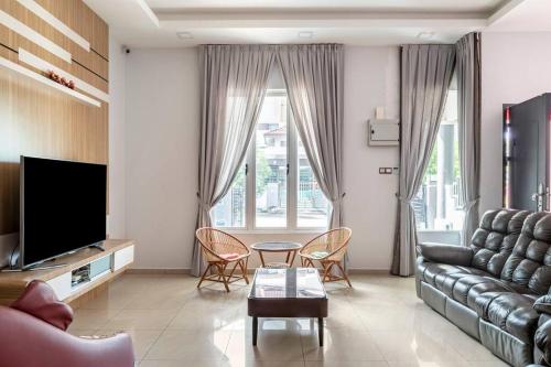 Venus.28 Melaka Homestay — 4-Star Luxury Hotel in Kampung Ayer Keroh, Malaysia
